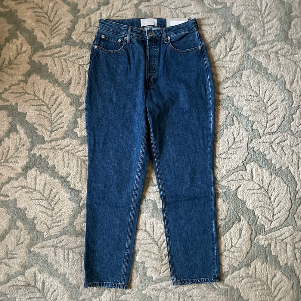 Everlane Curvy 90s Cheeky Straight Leg Jeans in Deep Atlantic Wash